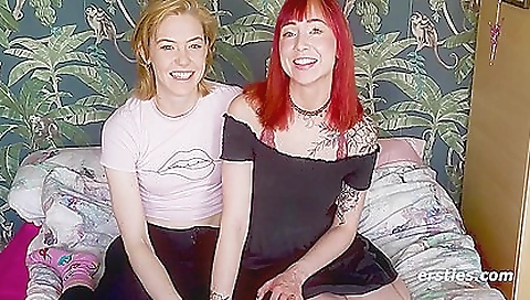 Threesome with toys and sexy lesbians