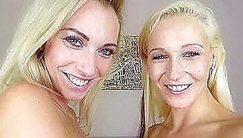 Super sexy girl has a good time with traffic