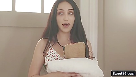 Milf & huge tits a cum nova ass