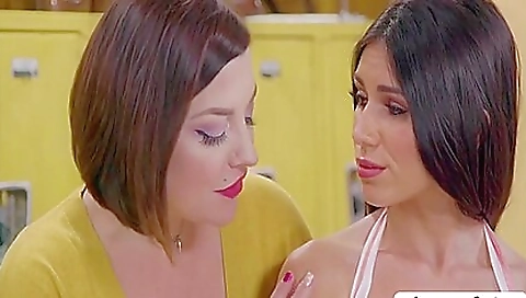 Hot lesbian orgy in a joins and mouth