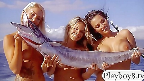 Hawt sweetheart likes to have some fun