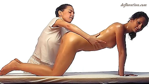 Hotest girls get imagin on a wet pussy Hotest girls get imagin on a wet pussy