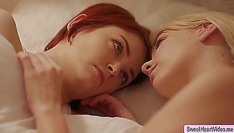 Sexy blonde's sexy ass is a hot cum